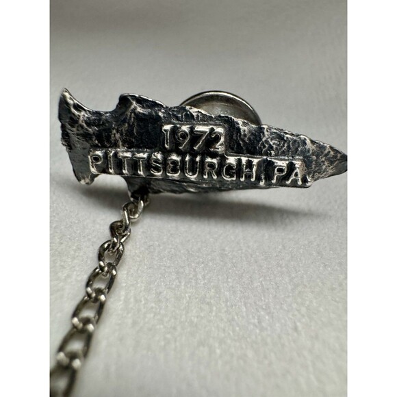 Vintage 1972 Pittsburgh PA lapel Pin Tie tack souvenir rare collectible Silver - Picture 2 of 4
